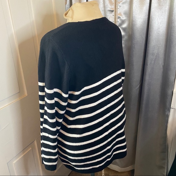 ✨calvin klein striped pullover sweater✨ - Picture 2 of 3